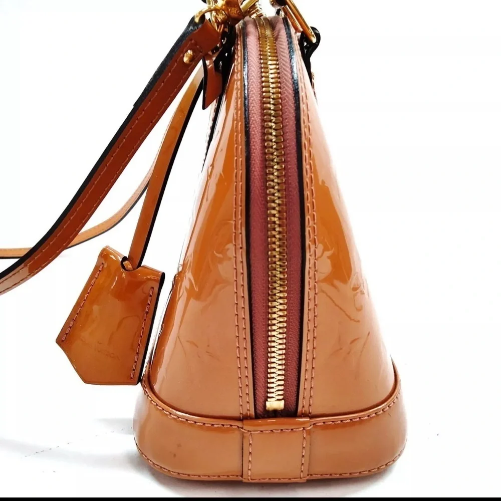 Louis Vuitton Bag- Alma BB Beige Vernis